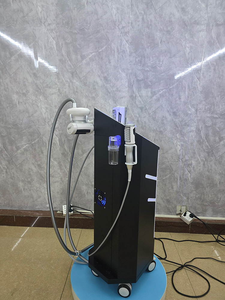 Vacuum RF Body Sculpting02
